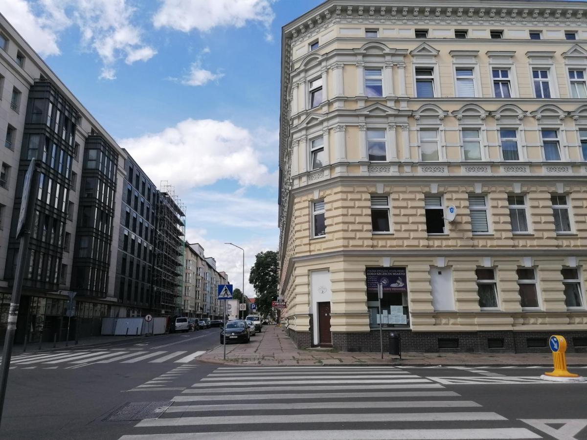 Hostel Tulip - Pokój 5 ze wspólną łazienką i kuchnią Szczecin Zewnętrze zdjęcie